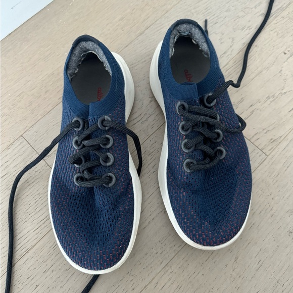 Allbirds Tree Dasher Lace Up Shoes - Picture 2 of 8